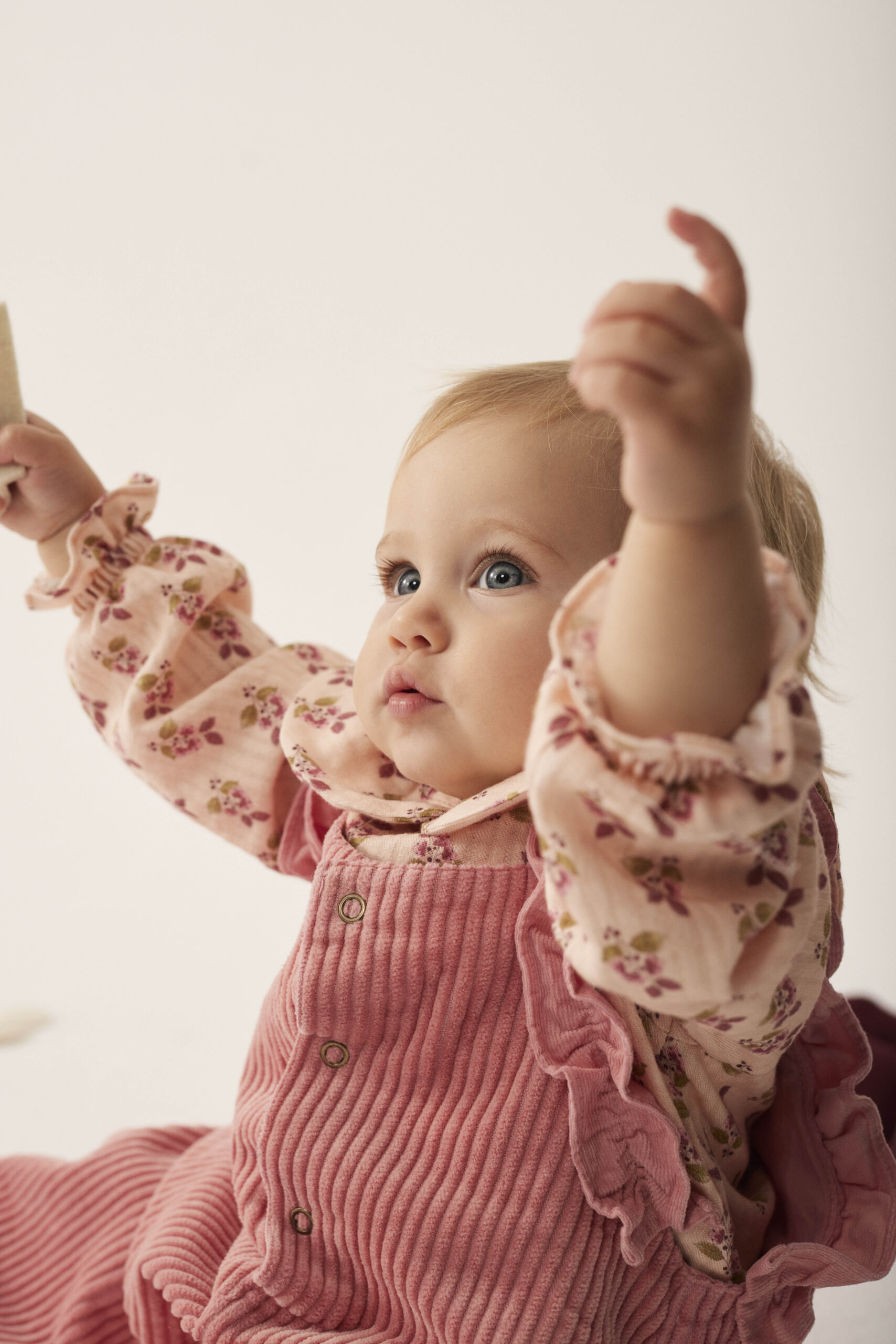 Smekkbuxur flauel rós - Image 4